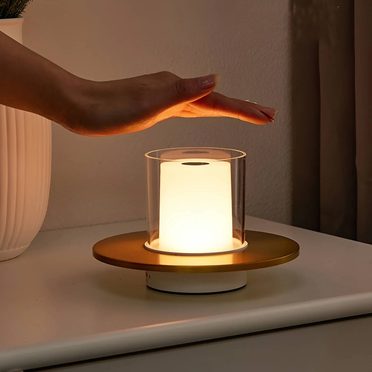 Dimmable Dining Table Lamp